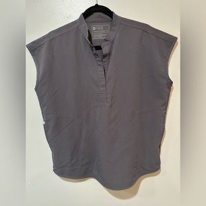 Figs Rafaela size small